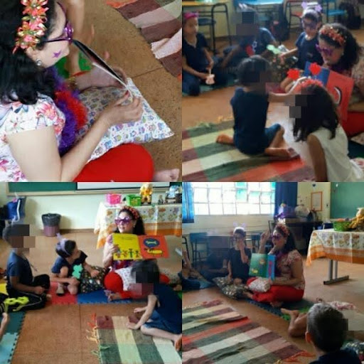 Audiodescrição (AD): imagem composta pelo mix de 4 imagens, da esquerda para direita de cima para baixo temos: 1 imagem com a pesquisadora dialogando com as crianças e mostrando uma página do livro. 2 imagem da criança com TGD sentada à frente do livro e apontando um personagem na página do livro e as demais crianças sentadas  em círculo. 3 imagem das crianças sentadas em círculo e uma criança na frente do livro observando a leitura realizada pela pesquisadora. 4 imagem da pesquisadora lendo e mostrando as ilustração para as crianças.